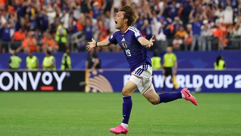 蔚山春川春日对决：13胜11败，火力全开